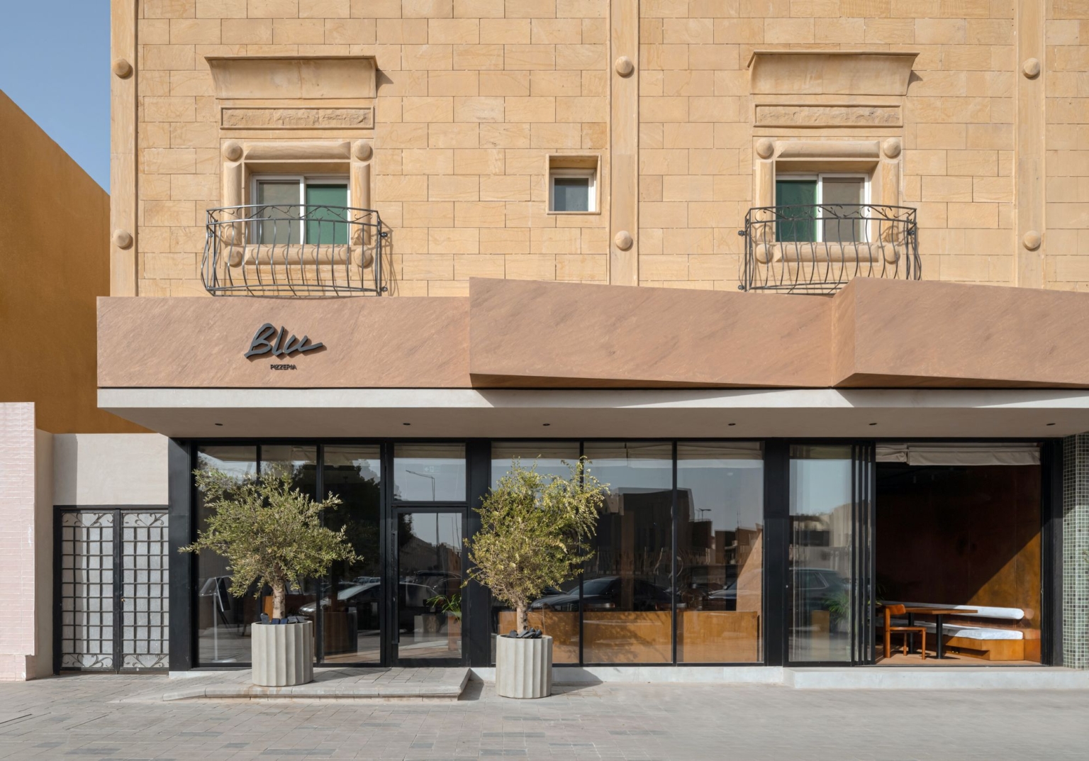 Sandstone facade of Blu Fiori, Riyadh